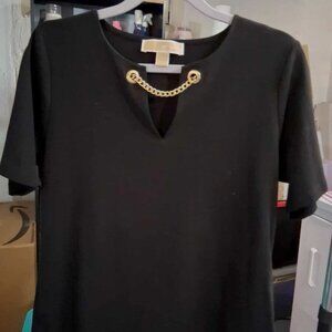 NWOT Michael Kors Black short sleeve knit top Gold Chain Embellishment, SMALL